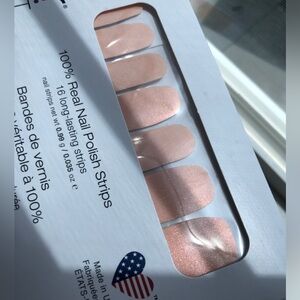 Color Street | 𝐏𝐞𝐚𝐜𝐡𝐲 𝐊𝐞𝐞𝐧 ℛℯ𝓉𝒾𝓇ℯ𝒹 ℋℴ𝓈𝓉 ℰ𝓍𝒸𝓁𝓊𝓈𝒾𝓋ℯ